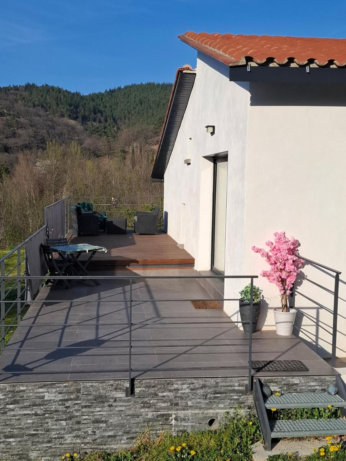 Appartamento Le Refuge Des Cascades Vernet-les-Bains Esterno foto